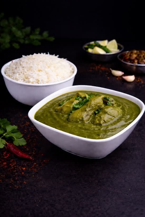 Green Chicken Curry.