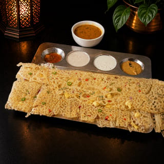 Onion Chilli Rava Egg Dosa