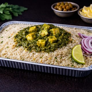 Family Pack Pachimirchi Paneer Pulao (Green Chilli Paneer Pulao)