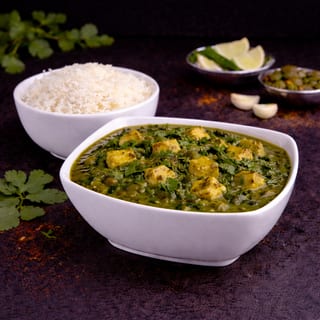 Green Paneer Curry